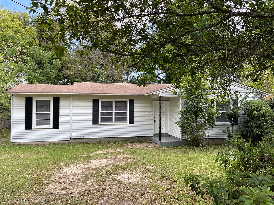 1st image of 506 Forest Park Dr