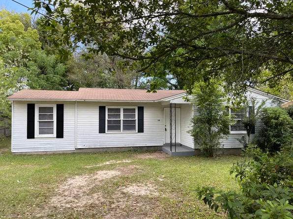 506 Forest Park Dr, Pensacola, FL 32506