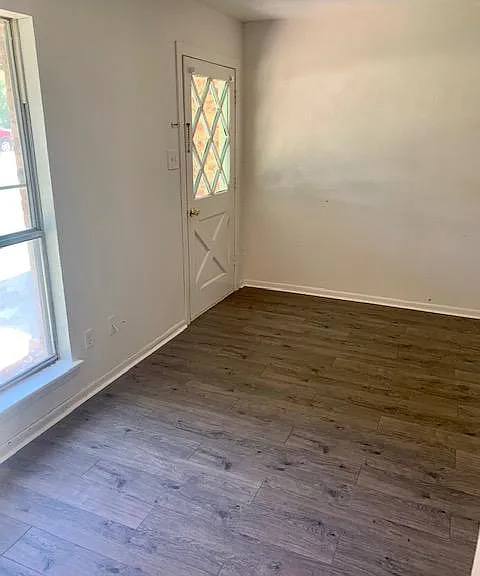 517 Dublin Ave — Photo 9