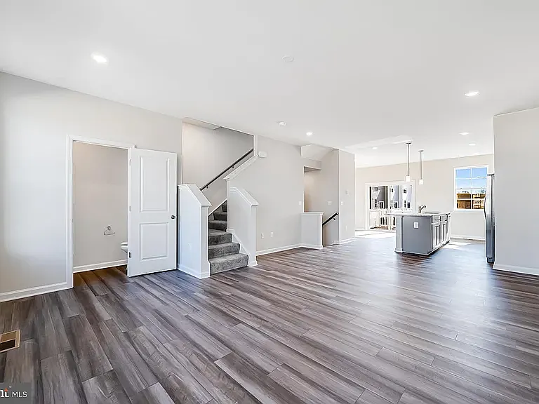 154 Gray Silver Rd — Photo 11