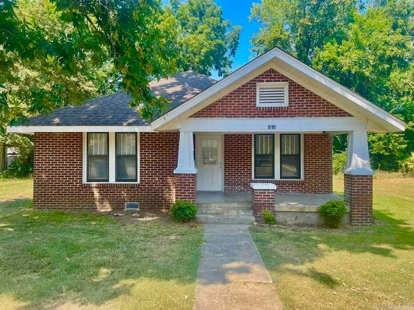 1616 Independence Ave, Conway, AR 72034