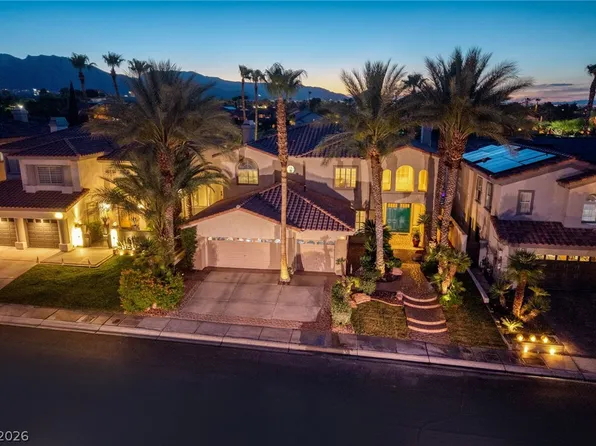 8320 Paseo Vista Dr, Las Vegas, NV 89128