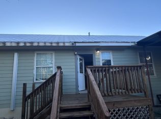 619 Uvalde Estates Dr, Uvalde, TX 78801