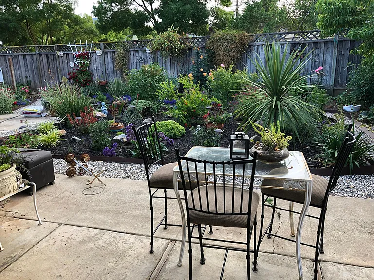 5143 Rafton Dr — Photo 8