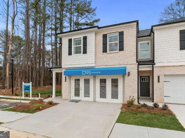 105 Zircon Ln, Stockbridge, GA 30281