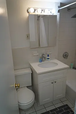 Rented by Mallory Management Corp | media 23