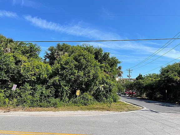 5th image of 120 W Ashley Ave
