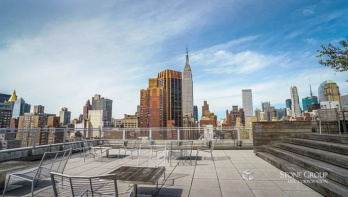 Rented by Silverstone Group USA Corp. | media 35