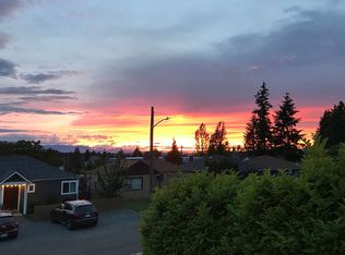 9732 Phinney Ave N, Seattle, WA 98103