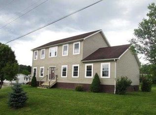 119 Bridgeway Run Rd, Middlebourne, WV 26149