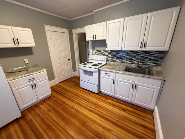 34 Springside Ave #2