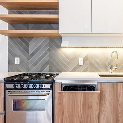 Rented by Nooklyn NYC LLC | media 121