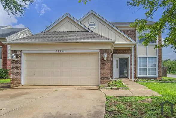 2500 Country Creek Ln