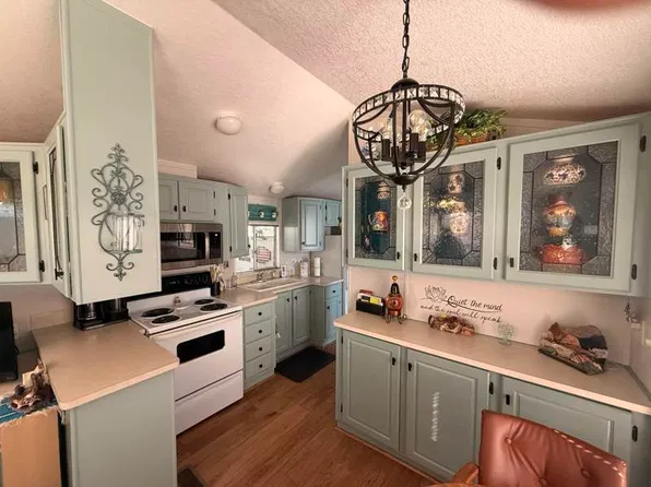 400 N Plaza Dr #241, Apache Junction, AZ 85120