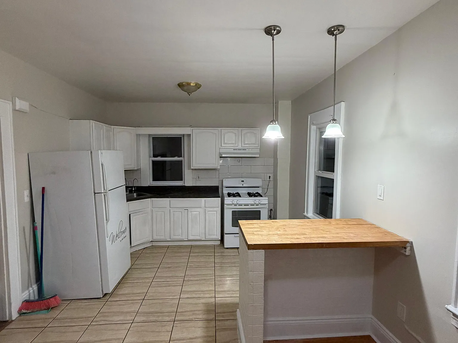 235 Westfield Ave — Photo 2