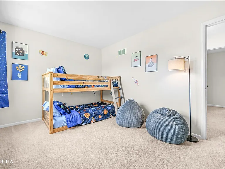 1012 Bainbridge Dr — Photo 29