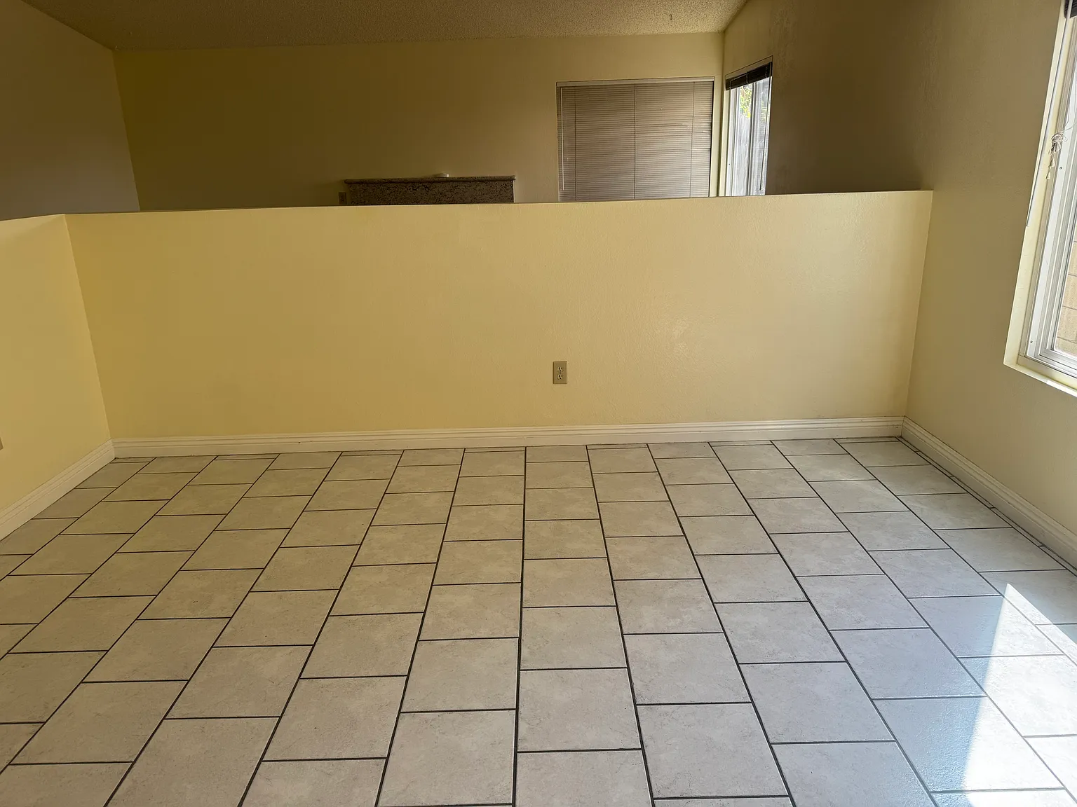 3 bed, 1425 sqft, $3,600 — Photo 4