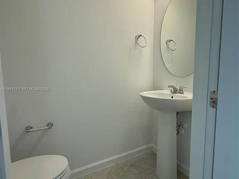 4286 Efendi Dr — Photo 5