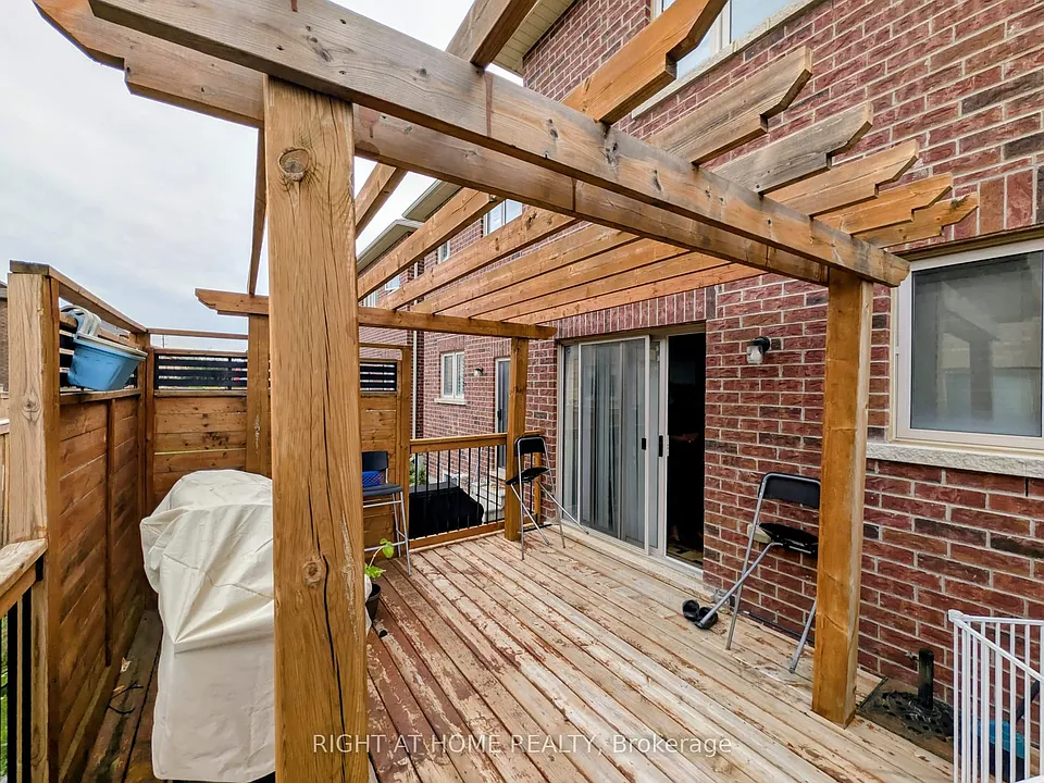 166 Agava St