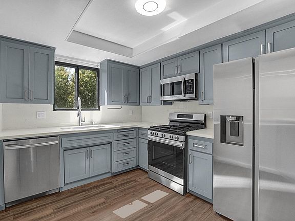 4th image of 8160 Manitoba St APT 112