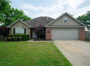 2955 Brushwood Ave, Springdale, AR 72764