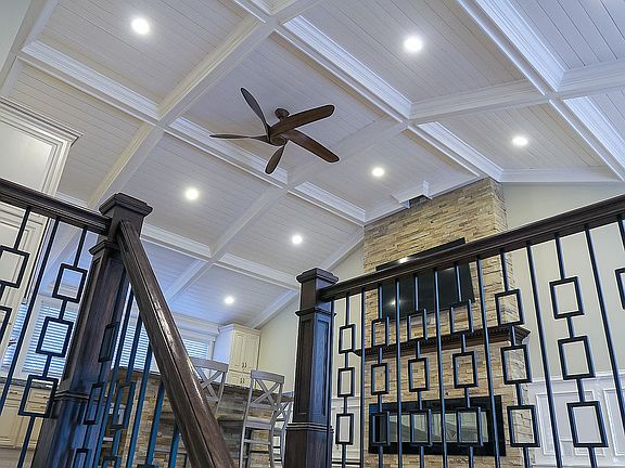 3rd image of 101 Hillside Rd