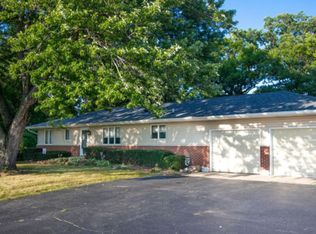 1476 Creek Rd, Plano, IL 60545