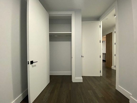 3rd image of 771 Lexington Ave #B2