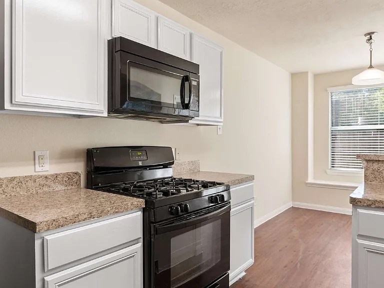 15606 Kiplands Bend Dr — Photo 5