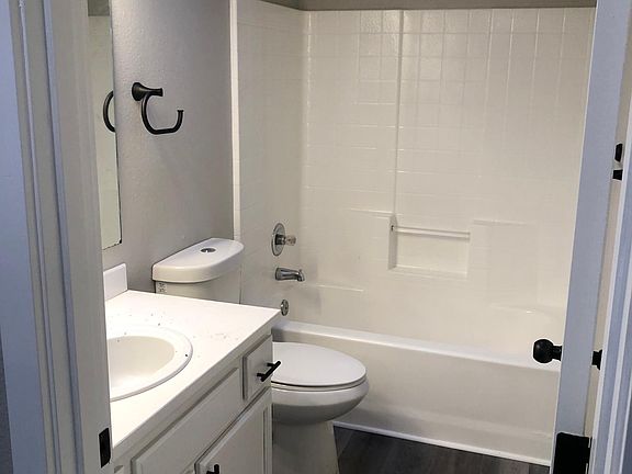 5th image of 20201 71st Avenue Ct E