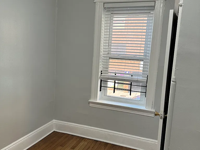 743 Newark Ave — Photo 3