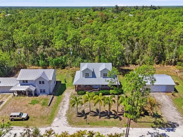 20325 Idlewood Rd, North Fort Myers, FL 33917