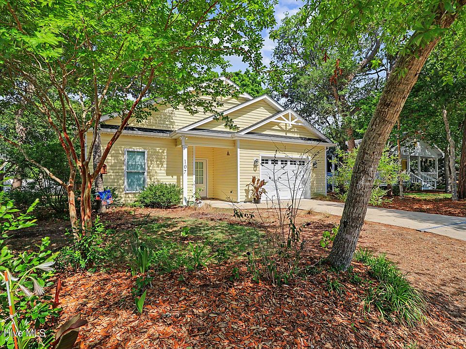 1st image of 107 SE 35th Street