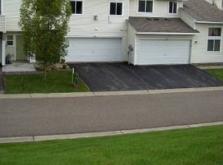 9024 Sawgrass Gln, Maple Grove, MN 55311