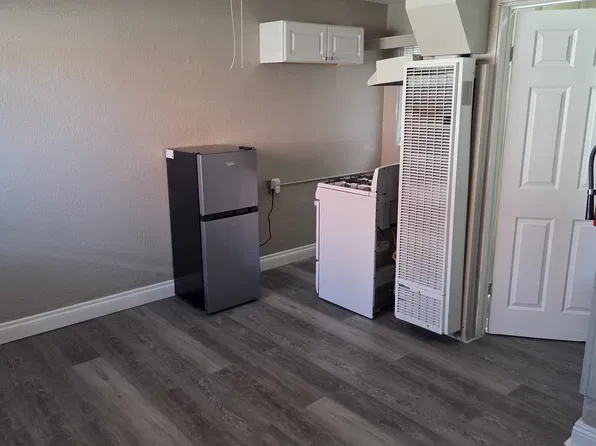 18590 Valley Blvd APT 2, Bloomington, CA 92316