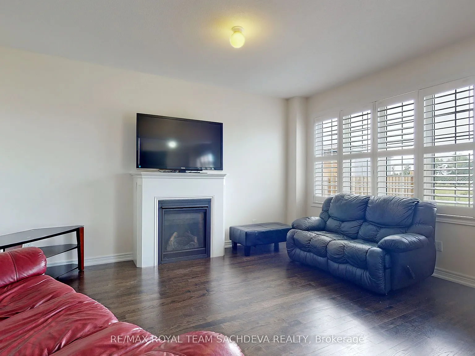 4 bed, $3,050 — Photo 4