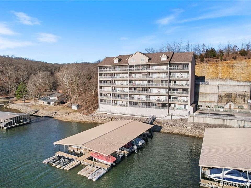 1st image of 138 Oak Harbor Dr Unit 3A