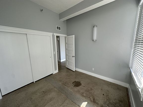 4th image of 7 E 400 S APT 414