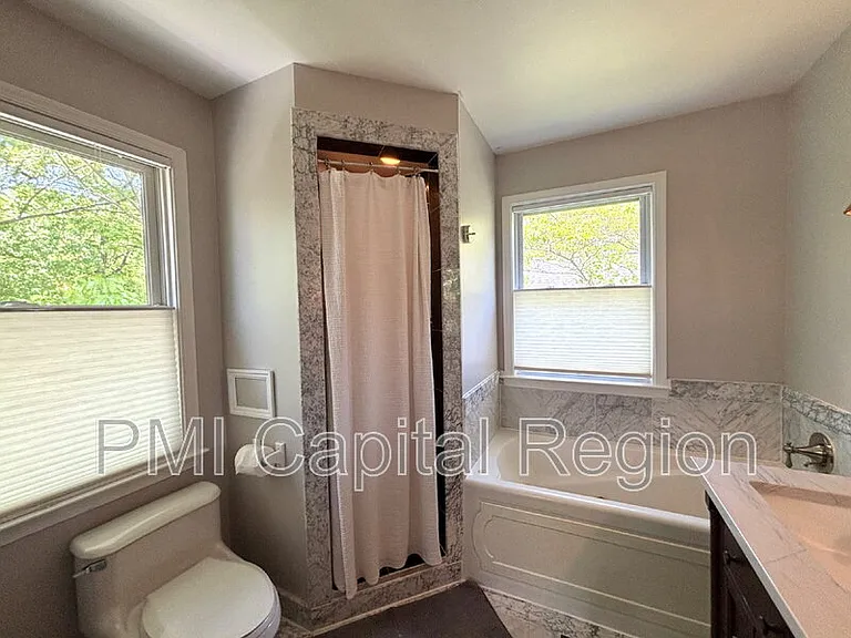 9608 Page Ave — Photo 19
