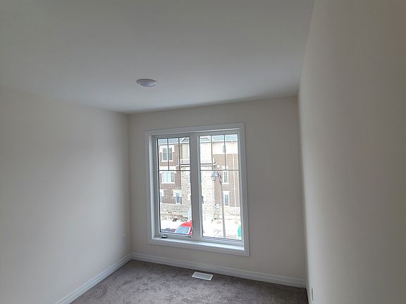 3rd image of 51 Bavin St