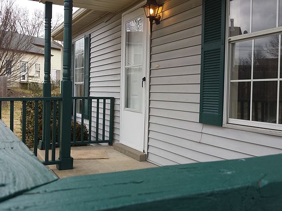 Front Porch looking left