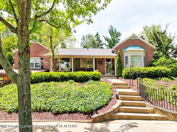 937 Roxburgh Ave, East Lansing, MI 48823