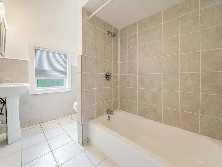 4310 Daisy Ave — Photo 38