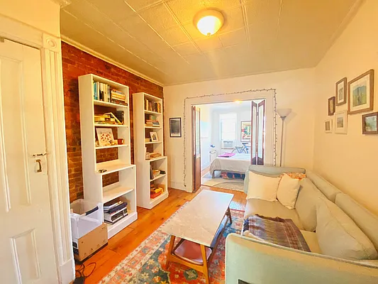 Rented by Douglas Elliman | media 32