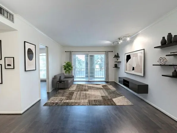 7575 Katy Fwy APT 103, Houston, TX 77024