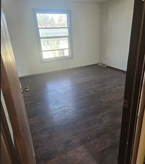 582 Spinnaker Ln — Photo 5