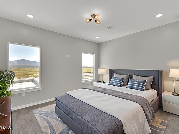 4th image of 6020 Mohegan Sun St