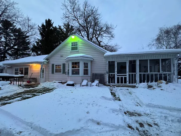 940 Woodside Ave, Ripon, WI 54971