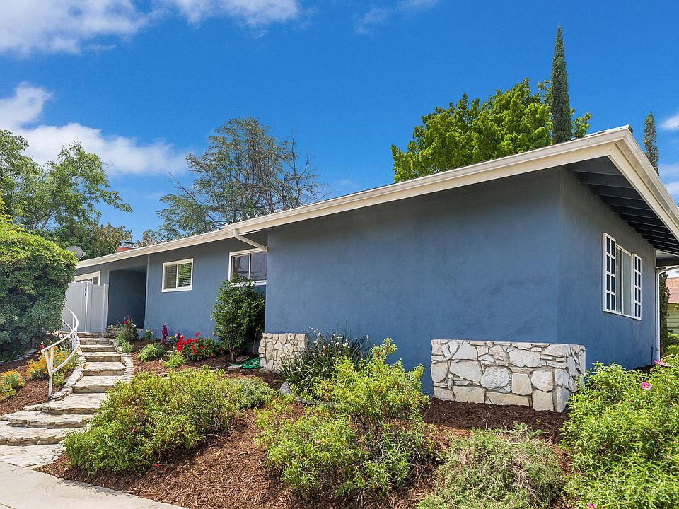1st image of 6140 Lockhurst Dr