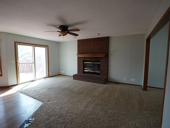 4th image of 2339 N Stoneybrook Ct